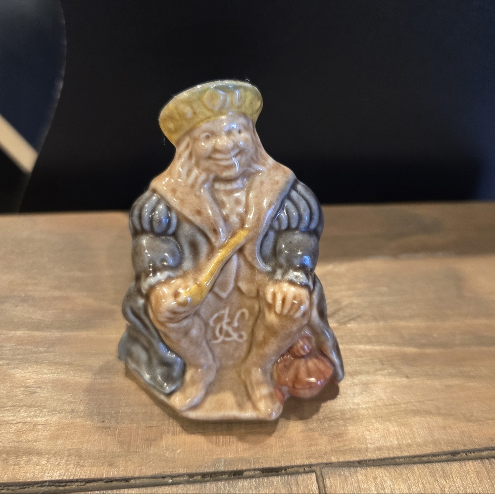 Wade Old King Cole Vintage 1970s Porcelain Figurine
